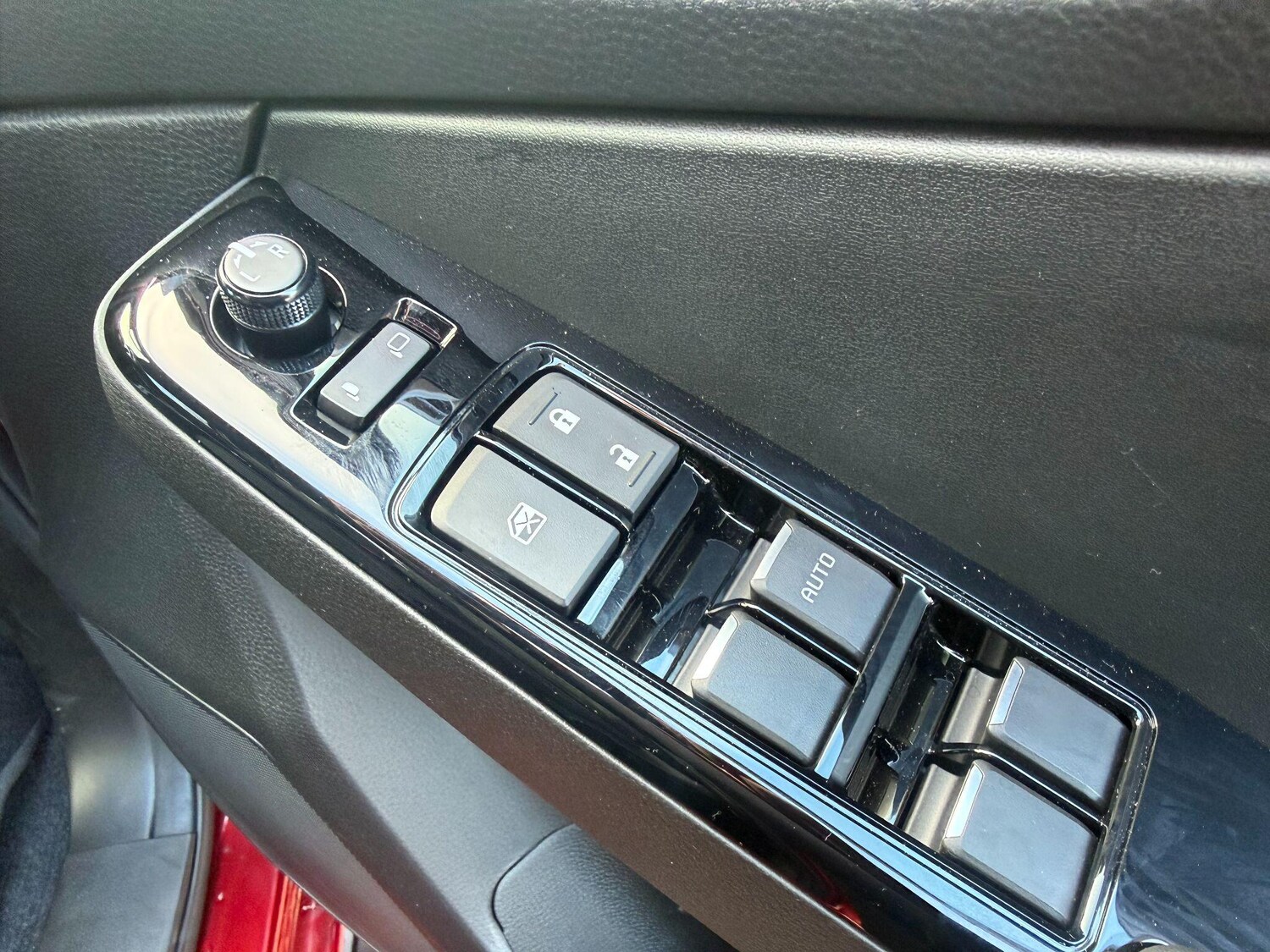 Used Isuzu D-Max 2025 for sale - 77229298: Photo 30