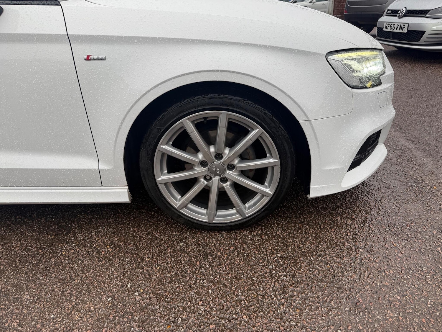 Used Audi A3 2017 for sale - 76780729: Photo 11