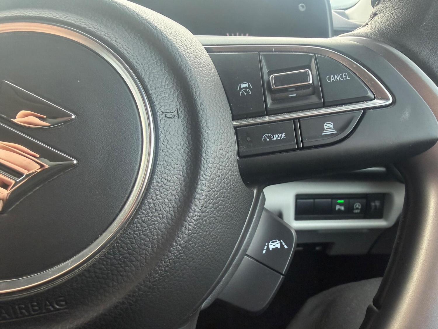 Used Suzuki Swift 2024 for sale - 77509877: Photo 18