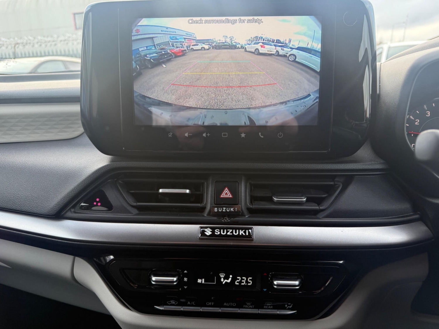 Used Suzuki Swift 2024 for sale - 77509877: Photo 21