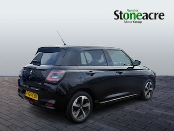 Used Suzuki Swift 2024 for sale - 77509877: Photo