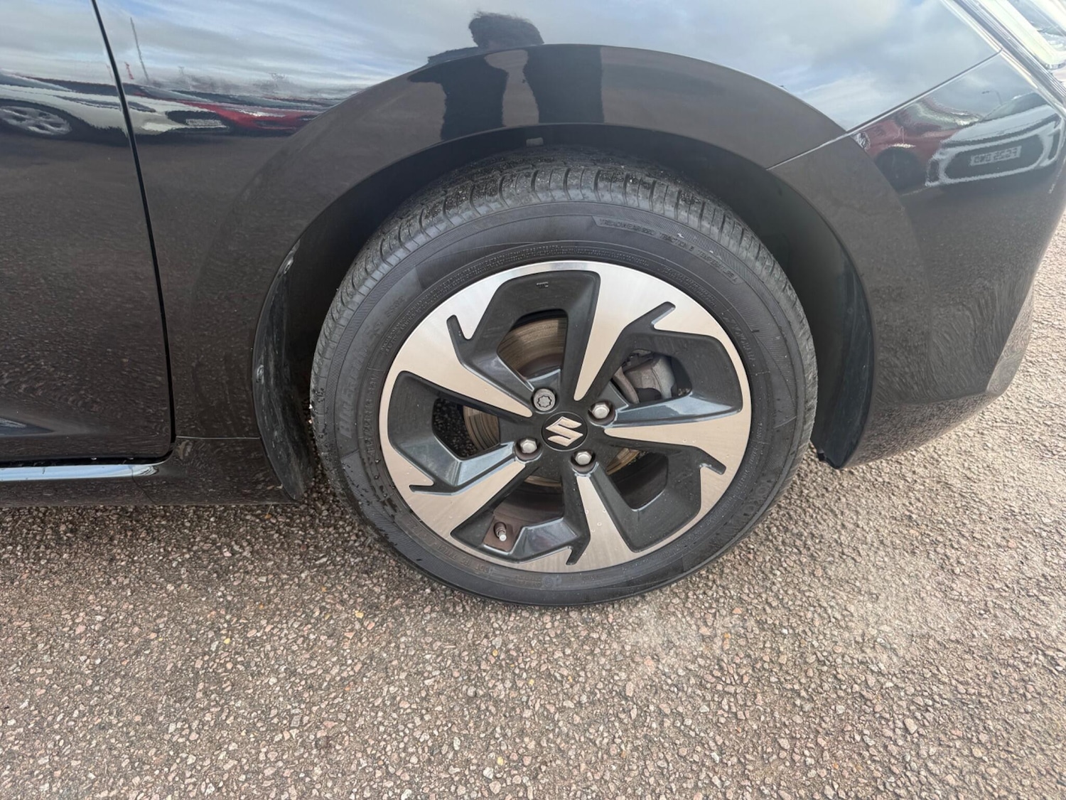 Used Suzuki Swift 2024 for sale - 77509877: Photo 9