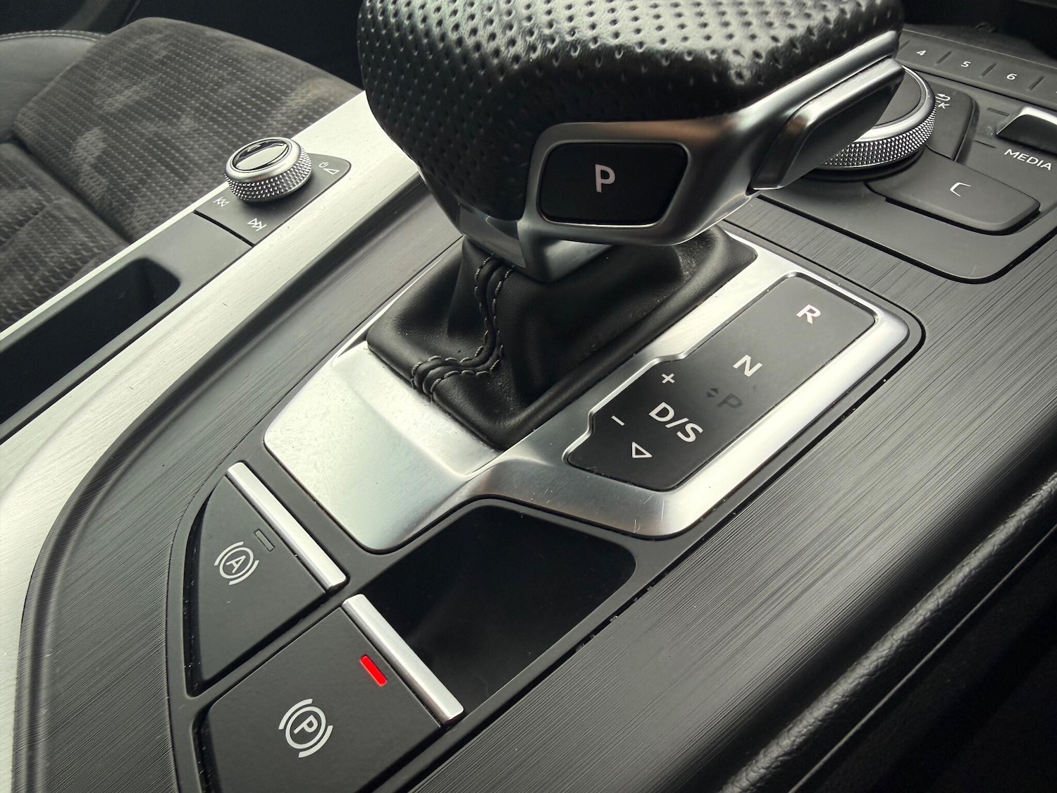 Used Audi A4 2019 for sale - 76360361: Photo 25