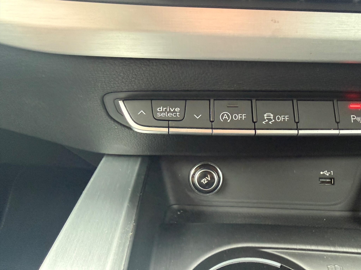 Used Audi A4 2019 for sale - 76360361: Photo 26