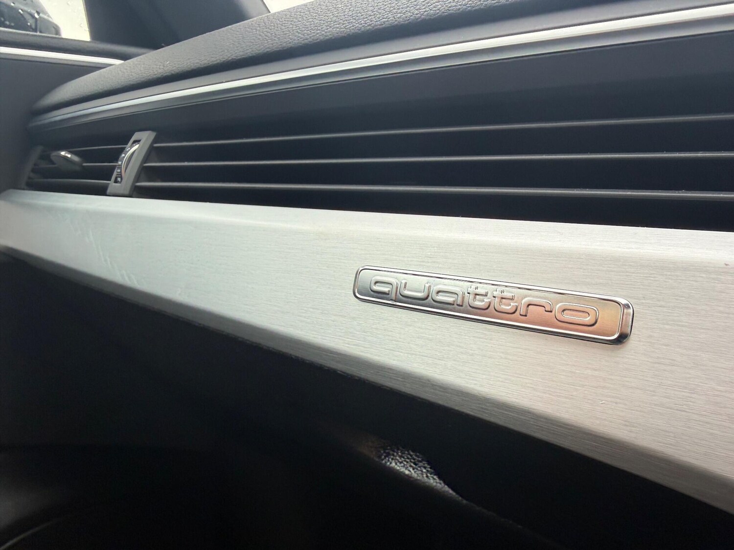 Used Audi A4 2019 for sale - 76360361: Photo 28