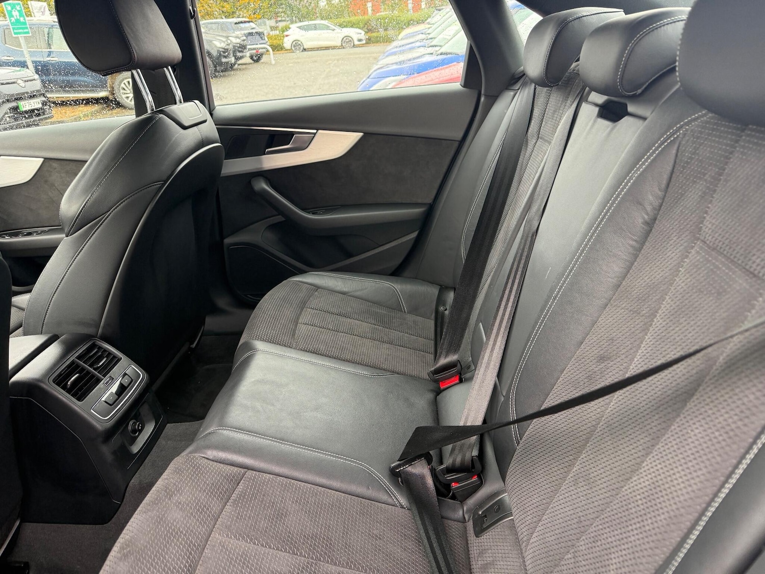 Used Audi A4 2019 for sale - 76360361: Photo 30