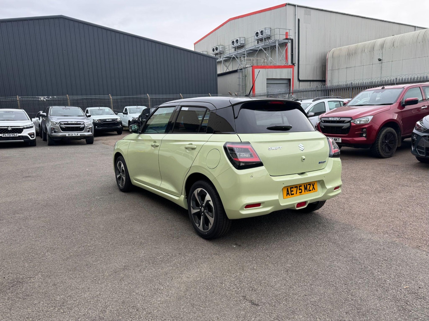 Used Suzuki Swift 2025 for sale - 76499652: Photo 5