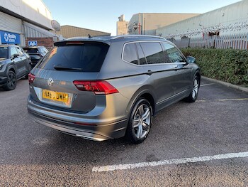 Used Volkswagen Tiguan Allspace 2019 for sale - 76824946: Photo