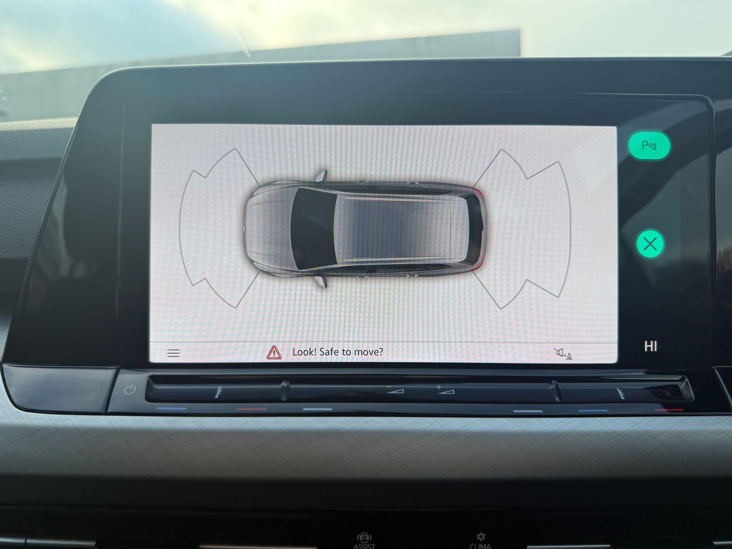 Used Volkswagen Golf 2023 for sale - 76527788: Photo 26