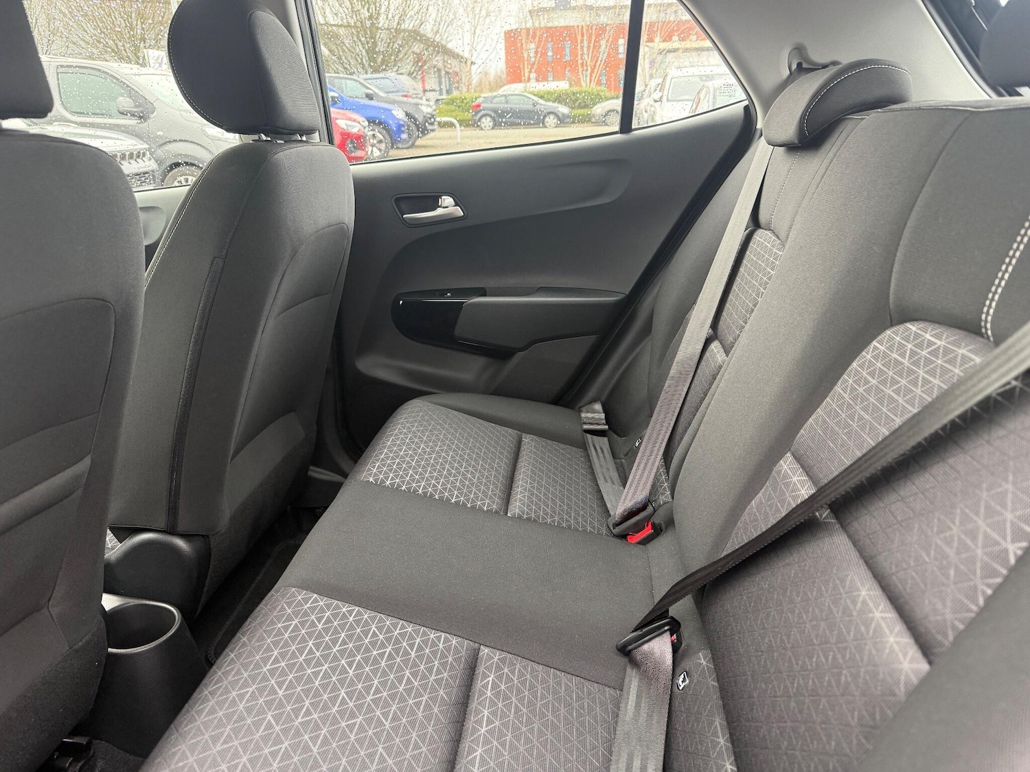 Used Kia Picanto 2024 for sale - 76936156: Photo 15