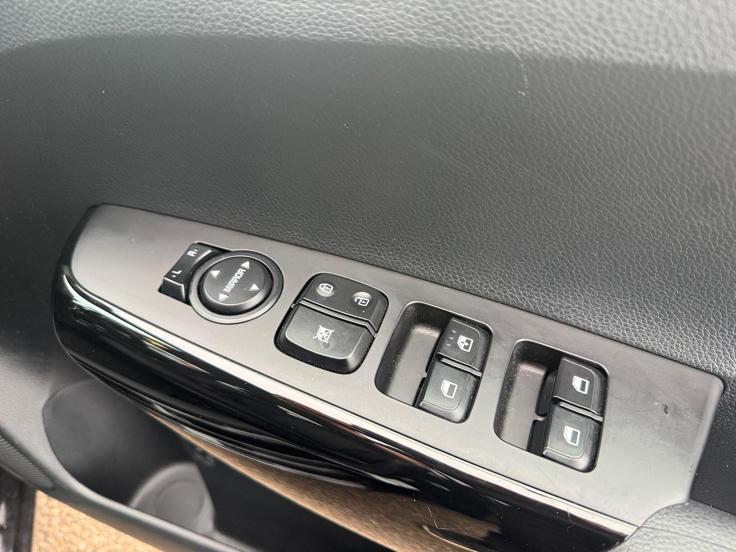 Used Kia Picanto 2024 for sale - 76936156: Photo 18