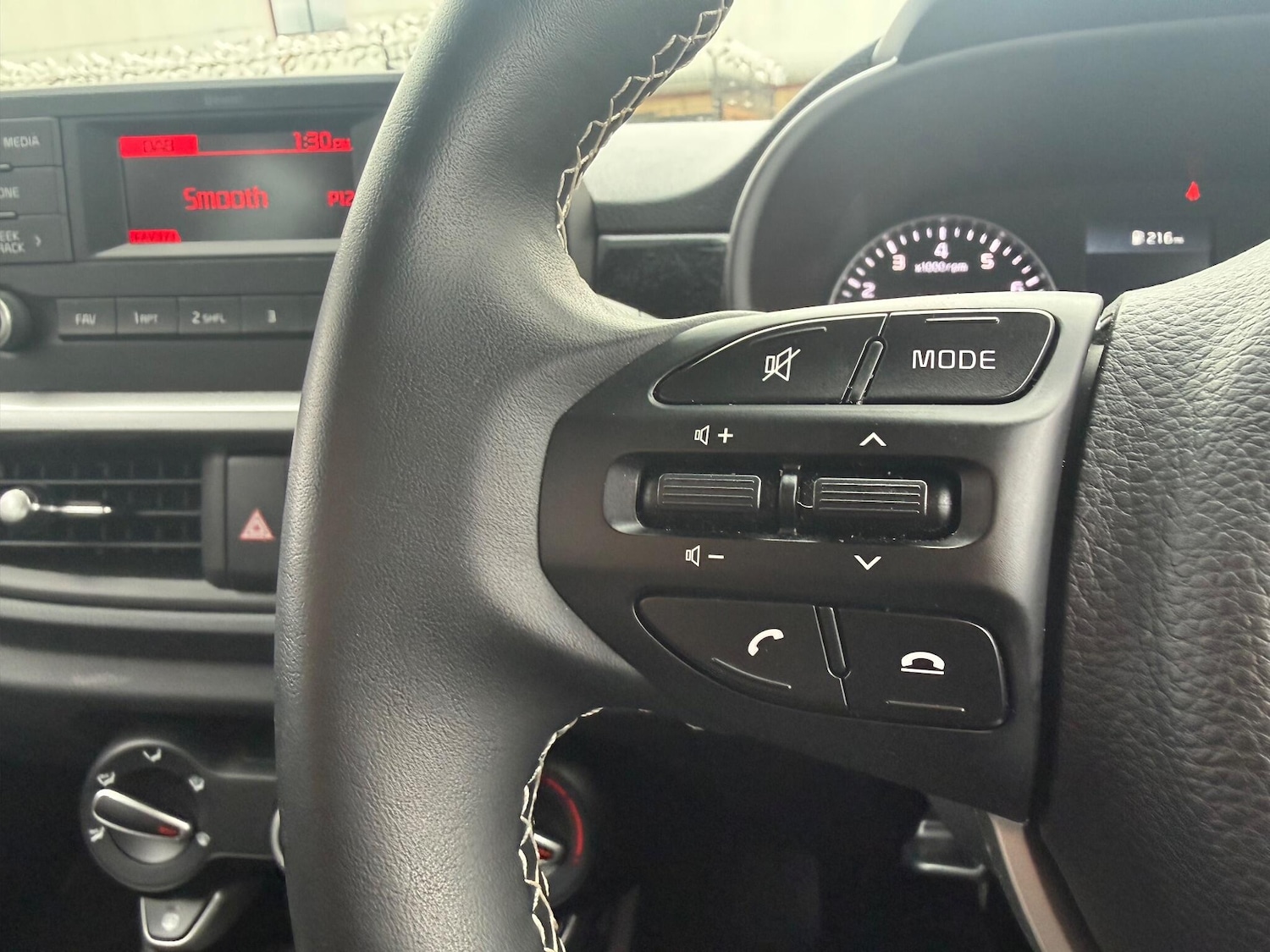 Used Kia Picanto 2024 for sale - 76936156: Photo 19