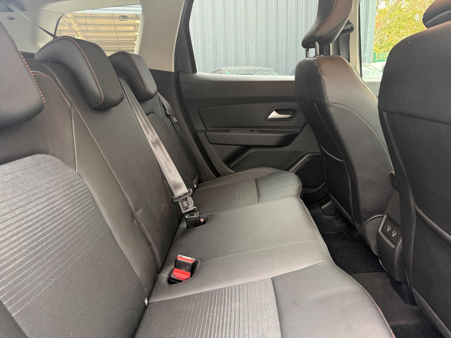 Used Dacia Duster 2023 for sale - 76315103: Photo 13
