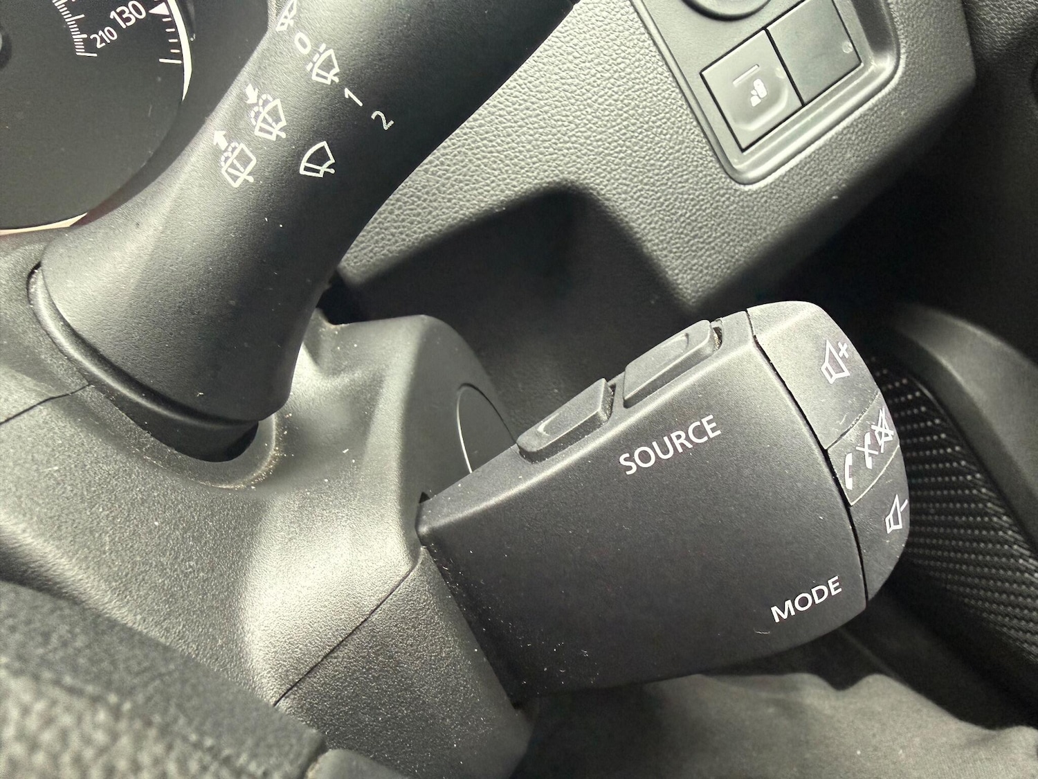 Used Dacia Duster 2023 for sale - 76315103: Photo 21