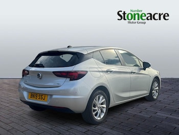 Used Vauxhall Astra 2019 for sale - 76200739: Photo
