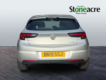 Used Vauxhall Astra 2019 for sale - 76200739: Photo
