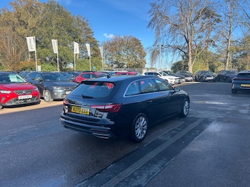 Used Audi A4 Avant 2020 for sale - 76377422: Photo