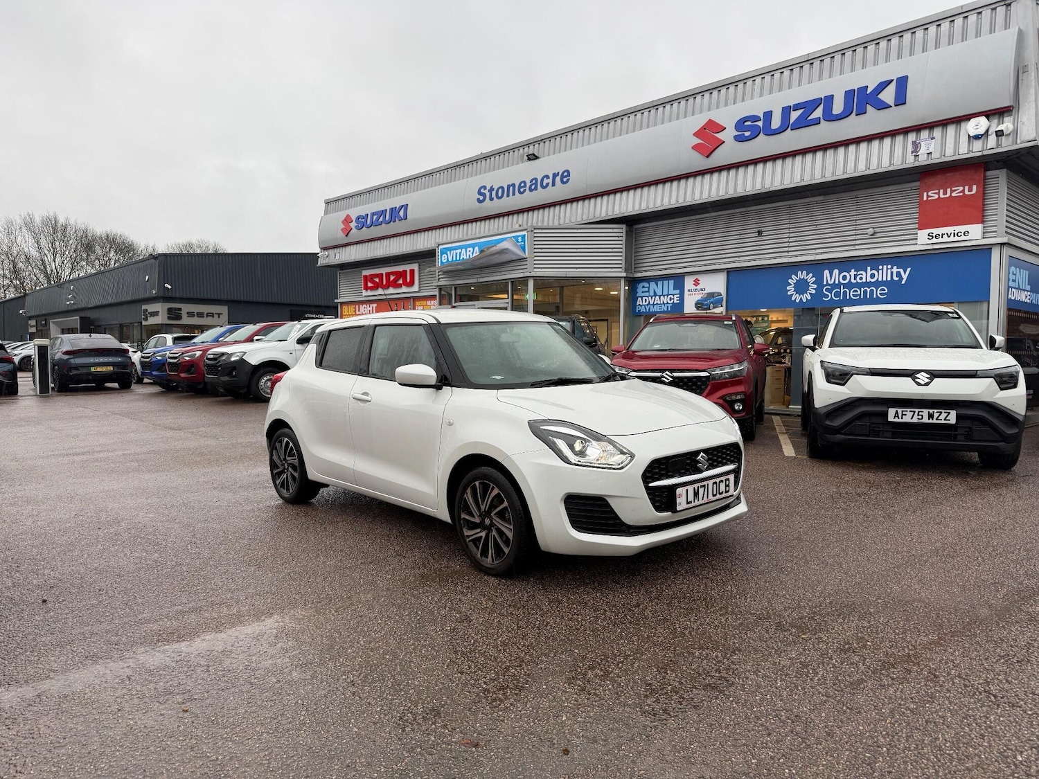 Used Suzuki Swift 2021 for sale - 76585448: Photo 1