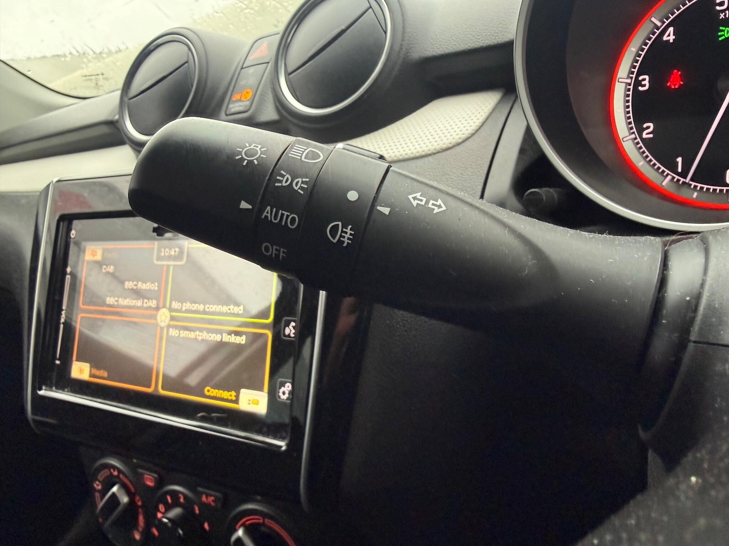 Used Suzuki Swift 2021 for sale - 76585448: Photo 21