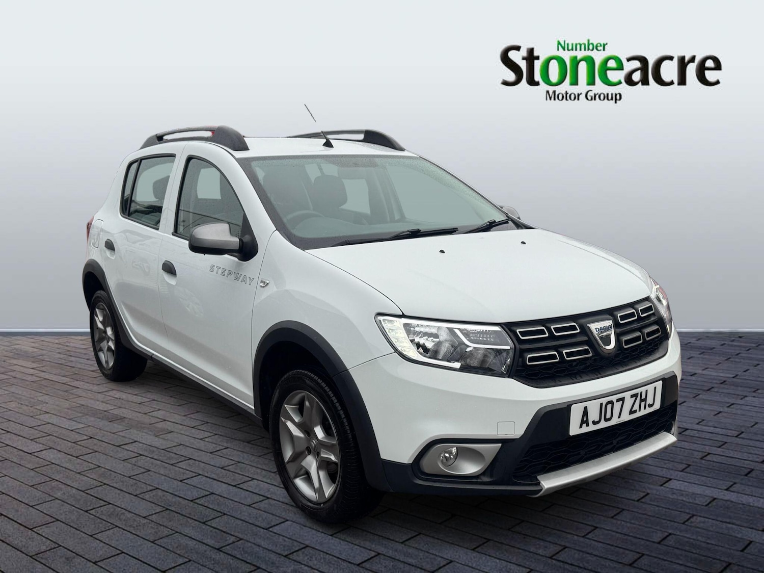 Used Dacia Sandero for sale - 76446881: Photo 1