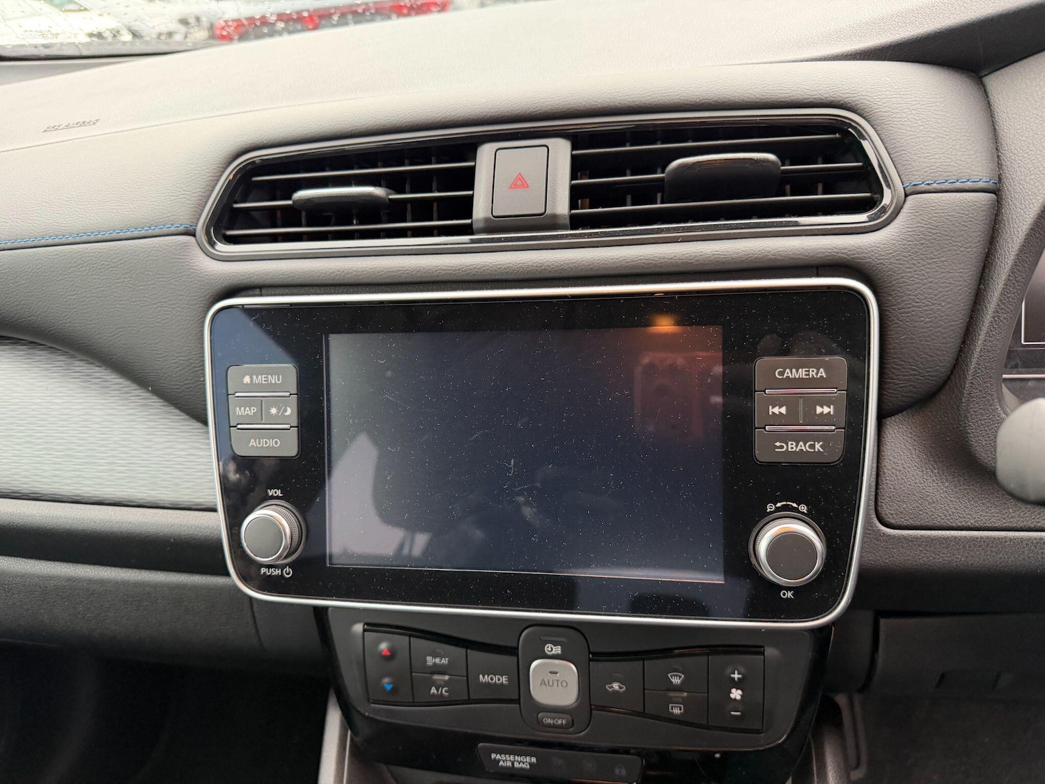 Used Nissan Leaf 2020 for sale - 78100324: Photo 17