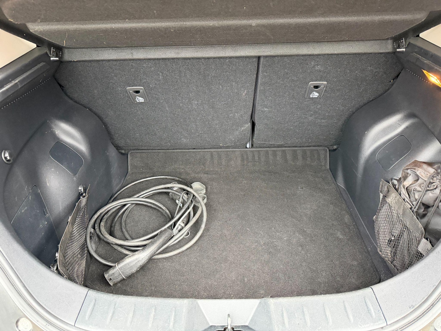 Used Nissan Leaf 2020 for sale - 78100324: Photo 21