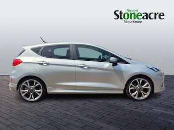 Used Ford Fiesta 2020 for sale - 79132931: Photo