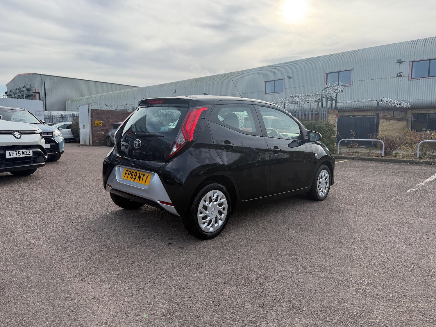 Used Toyota AYGO for sale - 76527950: Photo 5