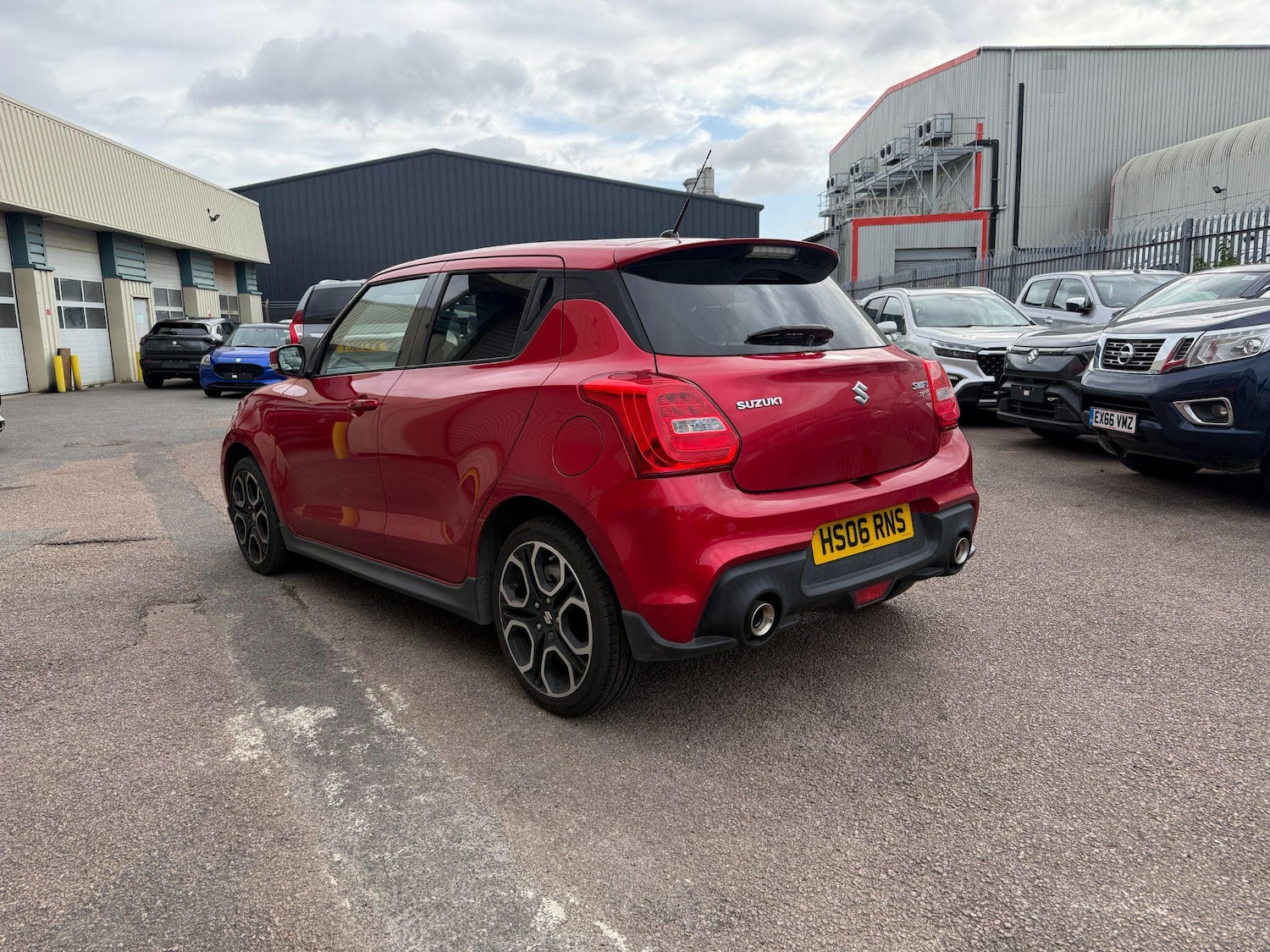Used Suzuki Swift 2020 for sale - 76201051: Photo 5