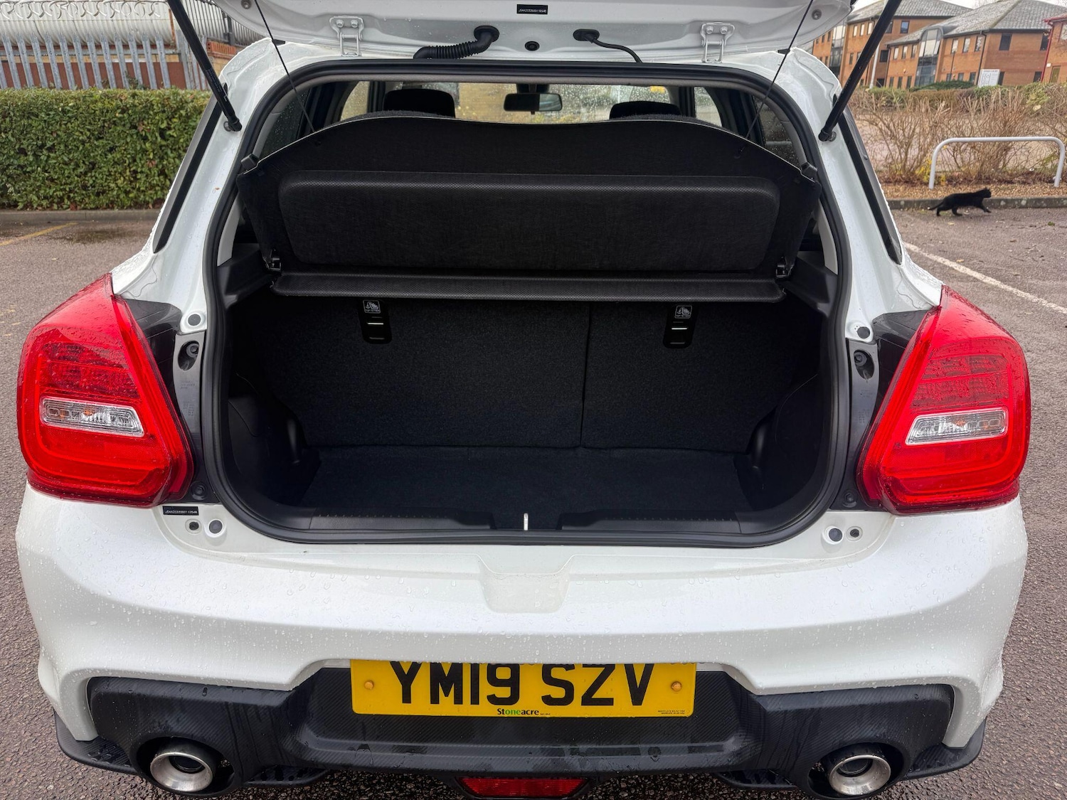 Used Suzuki Swift 2019 for sale - 76666633: Photo 11