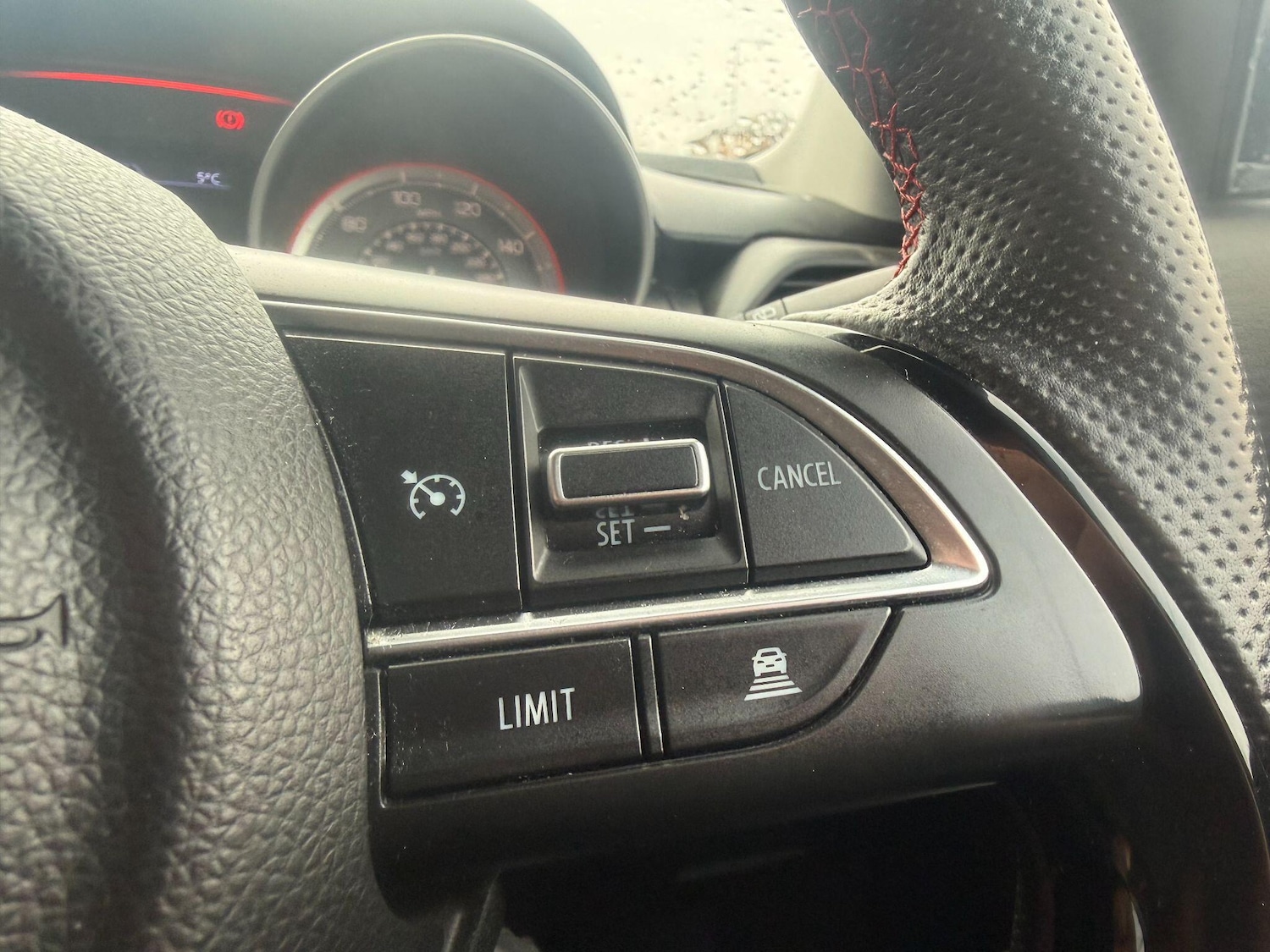 Used Suzuki Swift 2019 for sale - 76666633: Photo 23