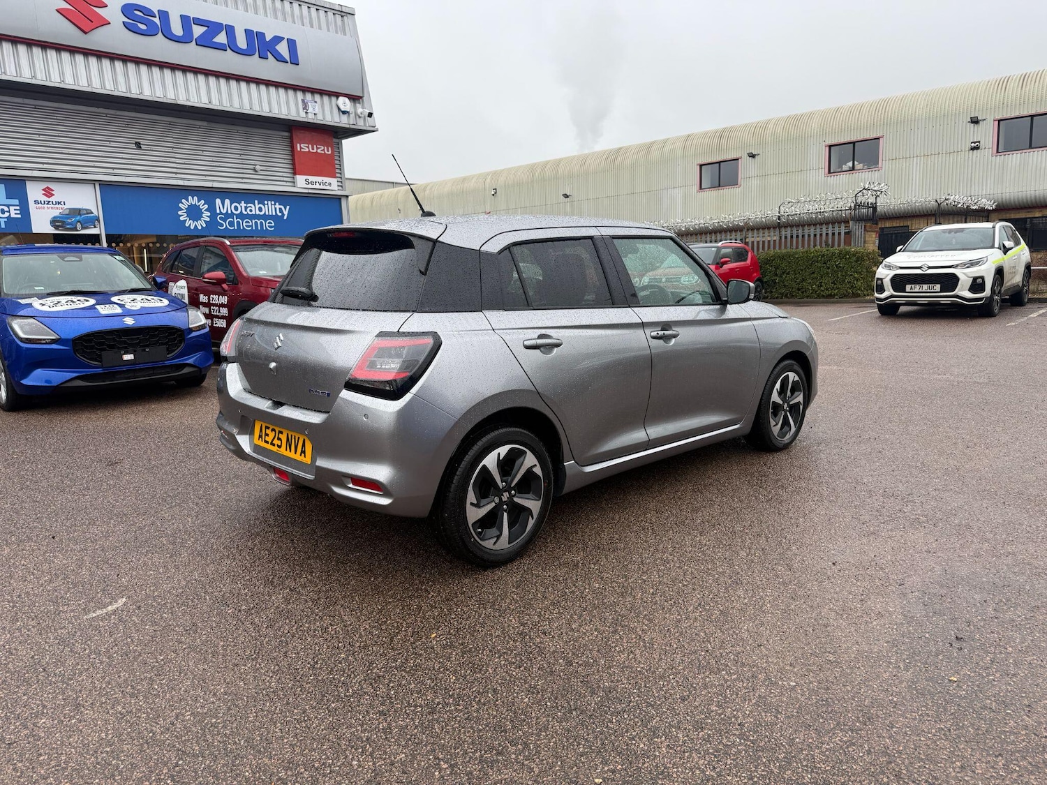 Used Suzuki Swift 2025 for sale - 77214883: Photo 5