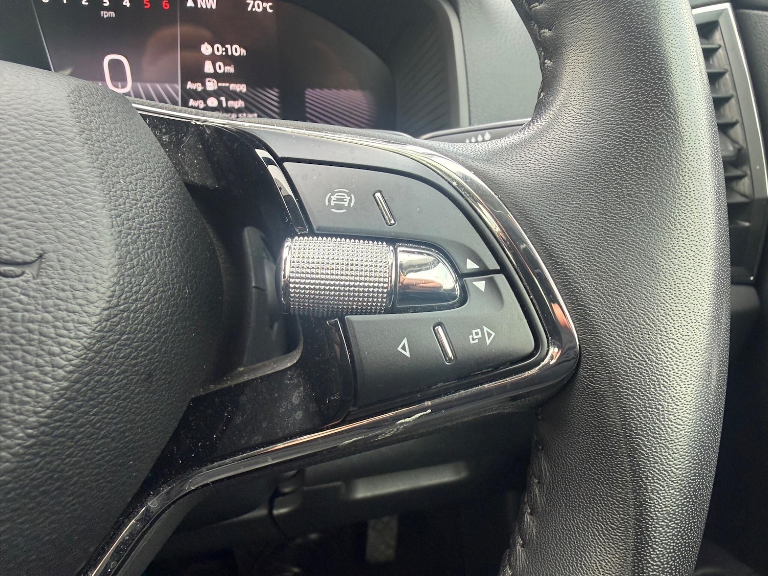 Used Skoda Karoq 2023 for sale - 77882808: Photo 20