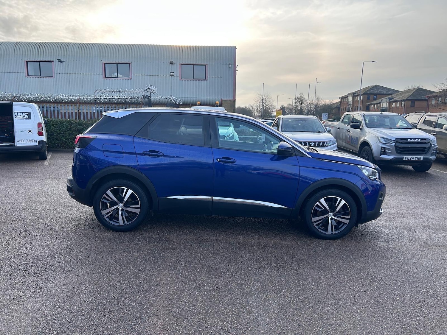 Used Peugeot 3008 2018 for sale - 77097600: Photo 4