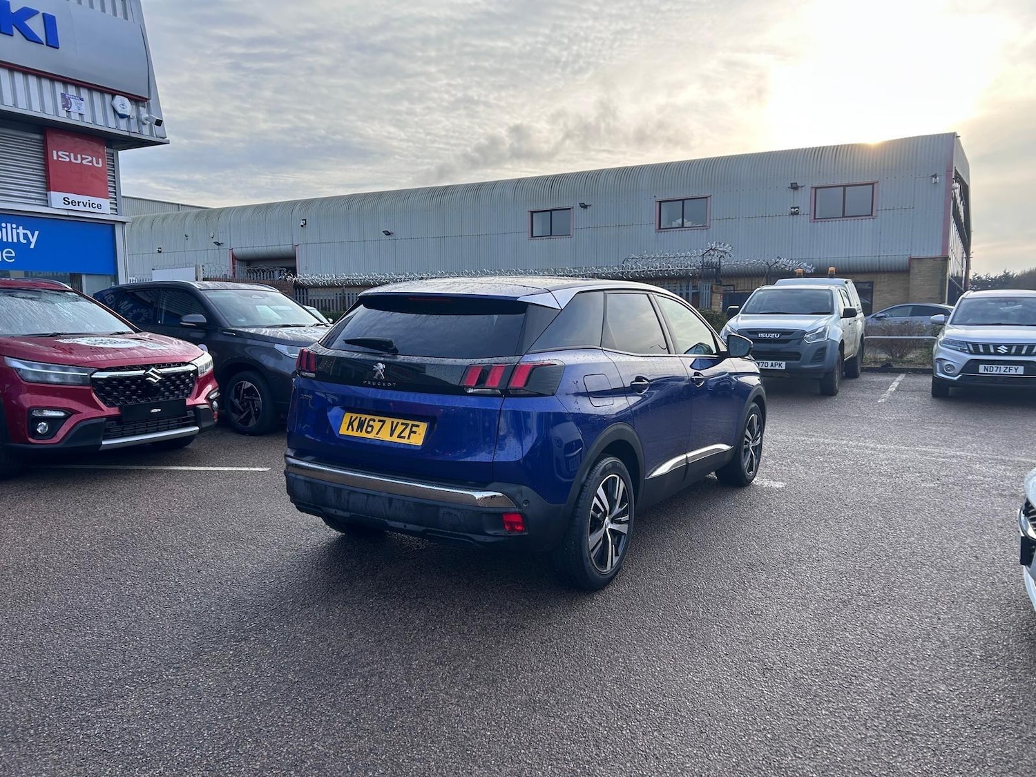 Used Peugeot 3008 2018 for sale - 77097600: Photo 5
