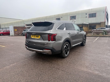 Used Kia Sorento 2025 for sale - 77705151: Photo