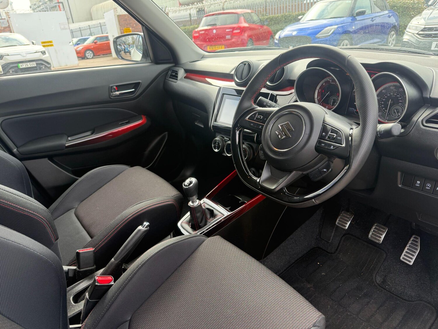 Used Suzuki Swift 2025 for sale - 77993450: Photo 15