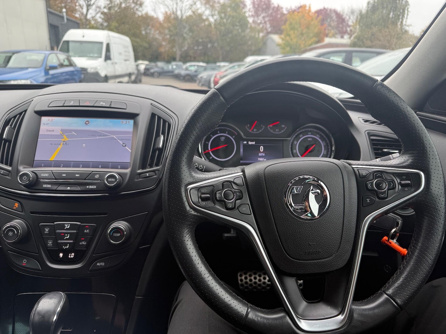 Used Vauxhall Insignia 2015 for sale - 76498748: Photo 14