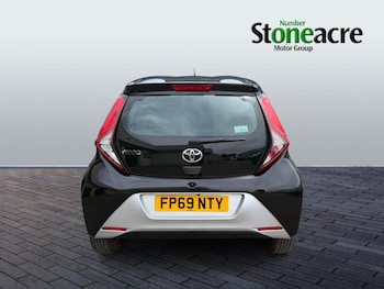 Used Toyota AYGO 2019 for sale - 78947381: Photo