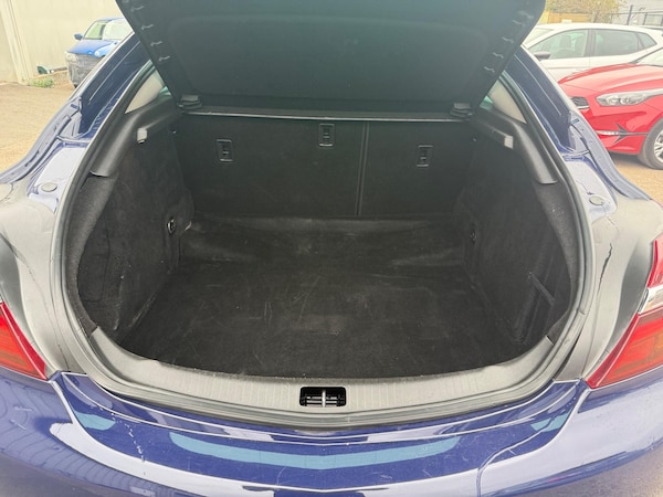 Used Vauxhall Insignia 2015 for sale - 76259843: Photo 12