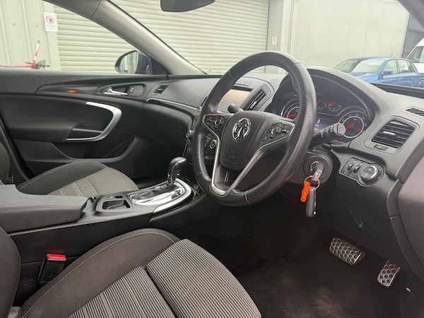 Used Vauxhall Insignia 2015 for sale - 76259843: Photo 13