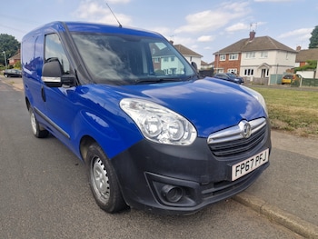 Used Vauxhall Combo 2018 for sale - 75536828: Photo