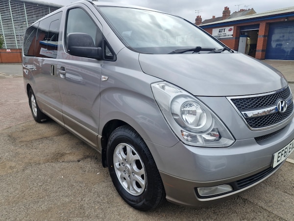 Used Hyundai i800 2011 for sale - 76220727: Photo 1