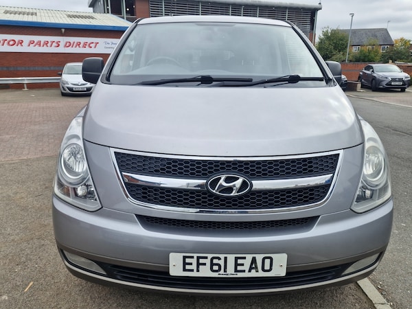 Used Hyundai i800 2011 for sale - 76220727: Photo 2