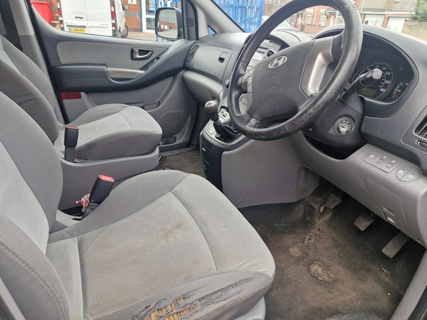 Used Hyundai i800 2011 for sale - 76220727: Photo 7