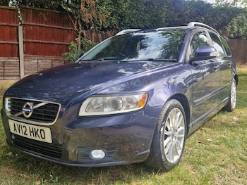 Used Volvo V50 2012 for sale - 75556062: Photo