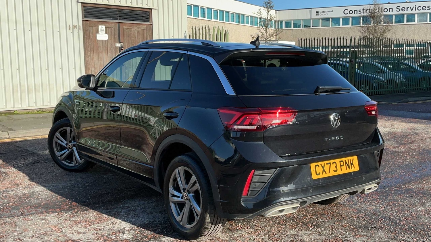 Used Volkswagen T-Roc for sale - 77858703: Photo 2