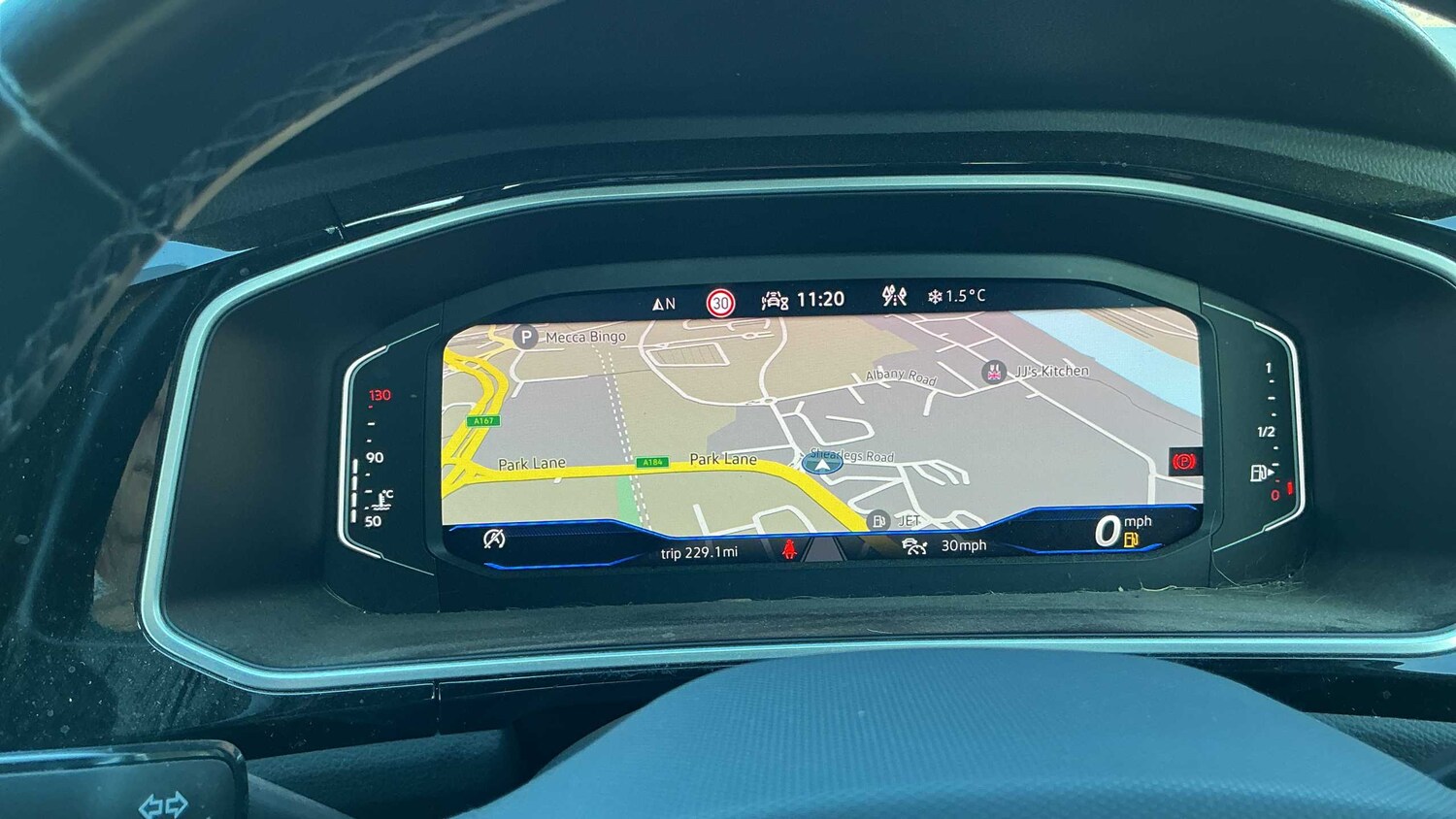 Used Volkswagen T-Roc for sale - 77858703: Photo 21