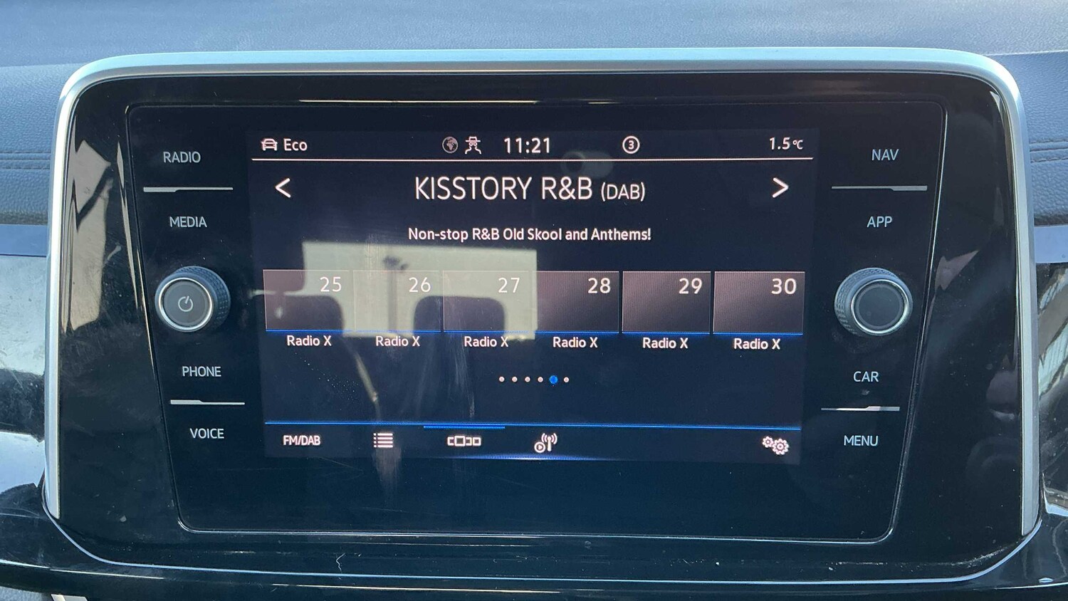 Used Volkswagen T-Roc for sale - 77858703: Photo 23