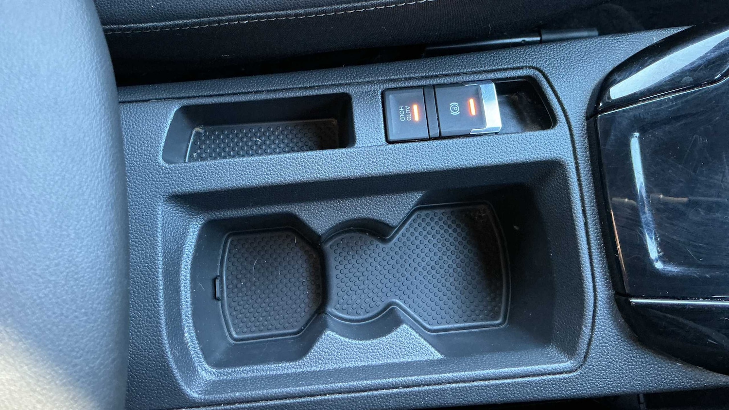 Used Volkswagen T-Roc for sale - 77858703: Photo 29